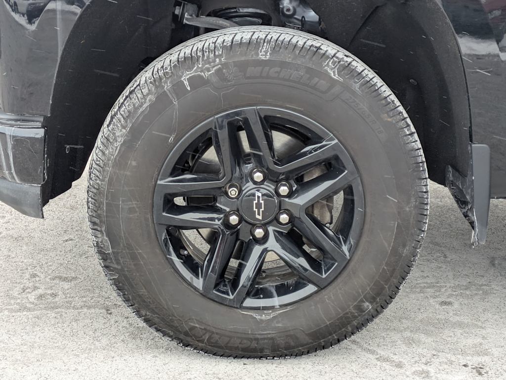 Thumbnail: 2021 Chevrolet Silverado 1500 - 8