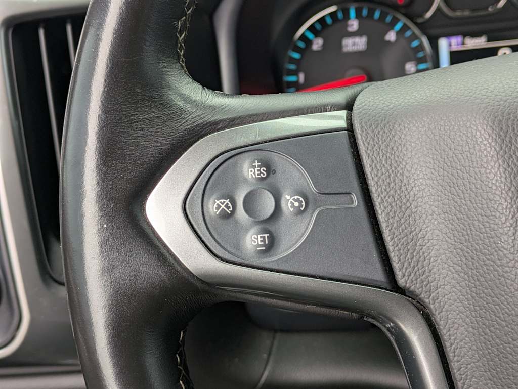 Thumbnail: 2015 Chevrolet Silverado 1500 - 27