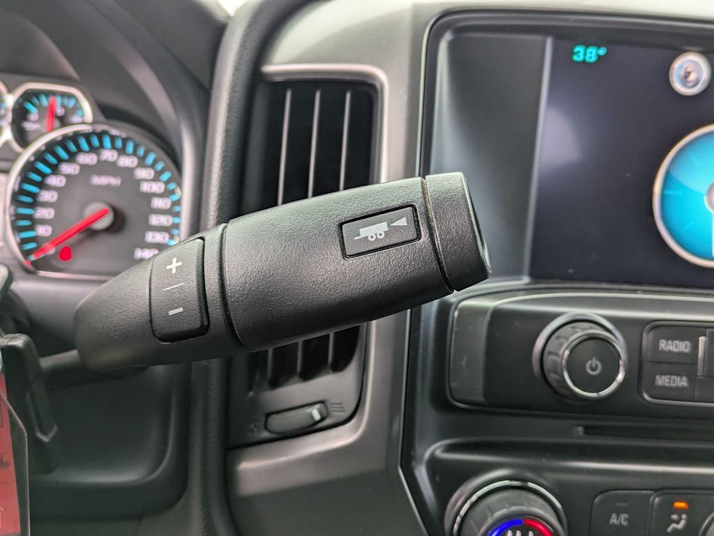 Thumbnail: 2015 Chevrolet Silverado 1500 - 30