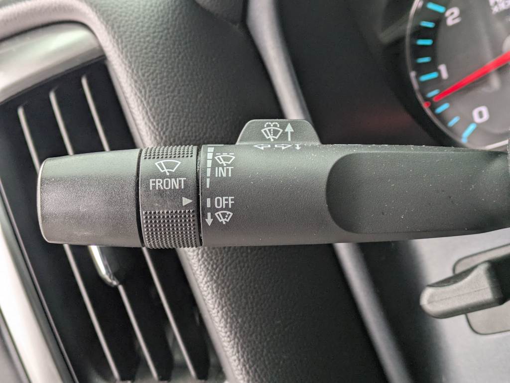 Thumbnail: 2015 Chevrolet Silverado 1500 - 15