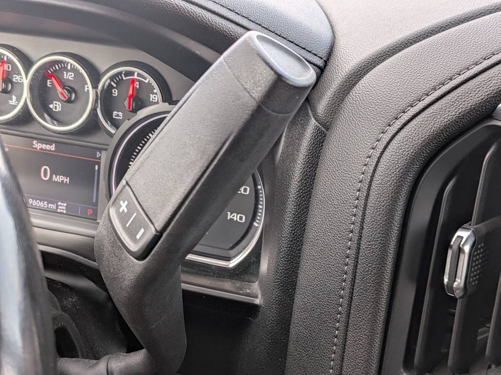 Thumbnail: 2020 Chevrolet Silverado 1500 - 30