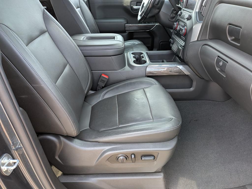 Thumbnail: 2020 Chevrolet Silverado 1500 - 12