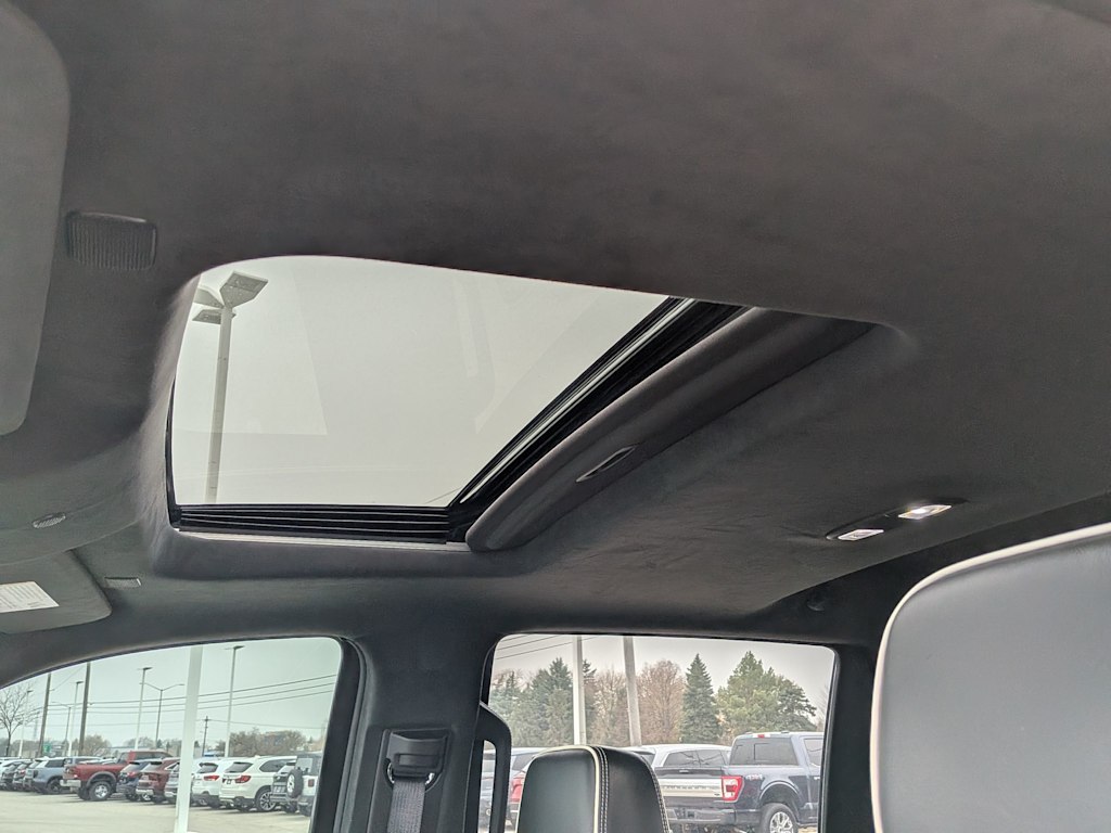 Thumbnail: 2023 GMC Sierra 1500 - 22