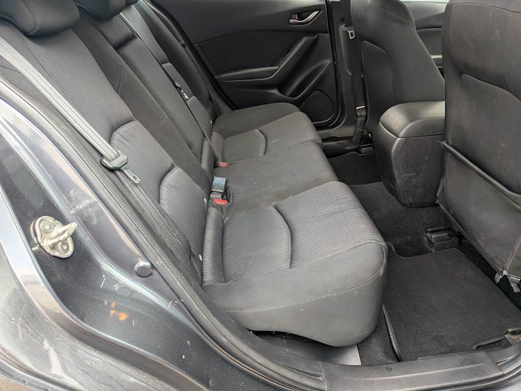Thumbnail: 2016 Mazda Mazda3 - 35
