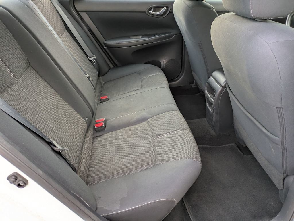 Thumbnail: 2016 Nissan Sentra - 26