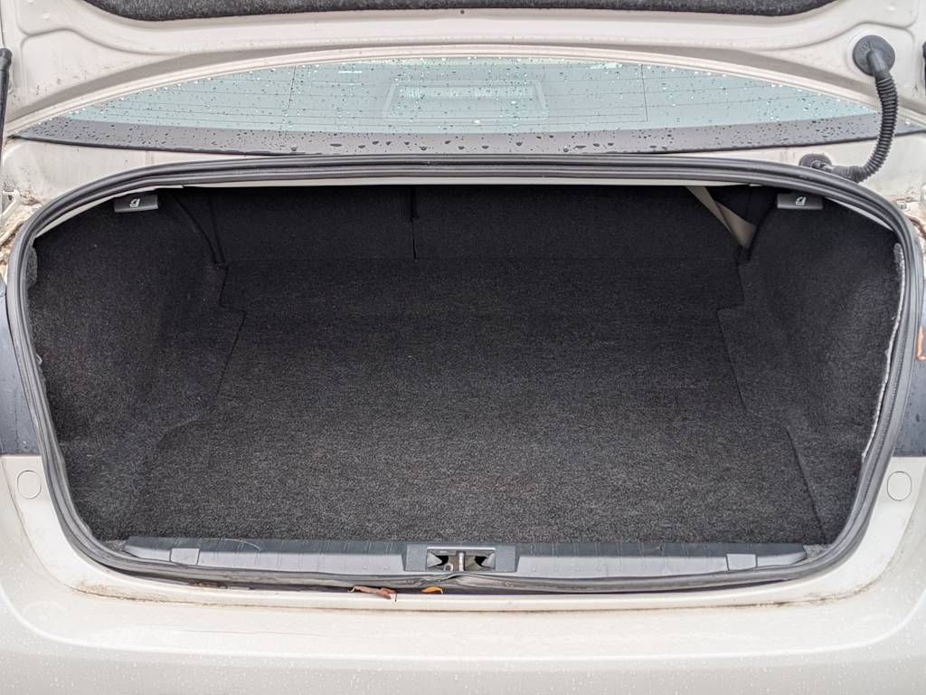 Thumbnail: 2016 Subaru Legacy - 17