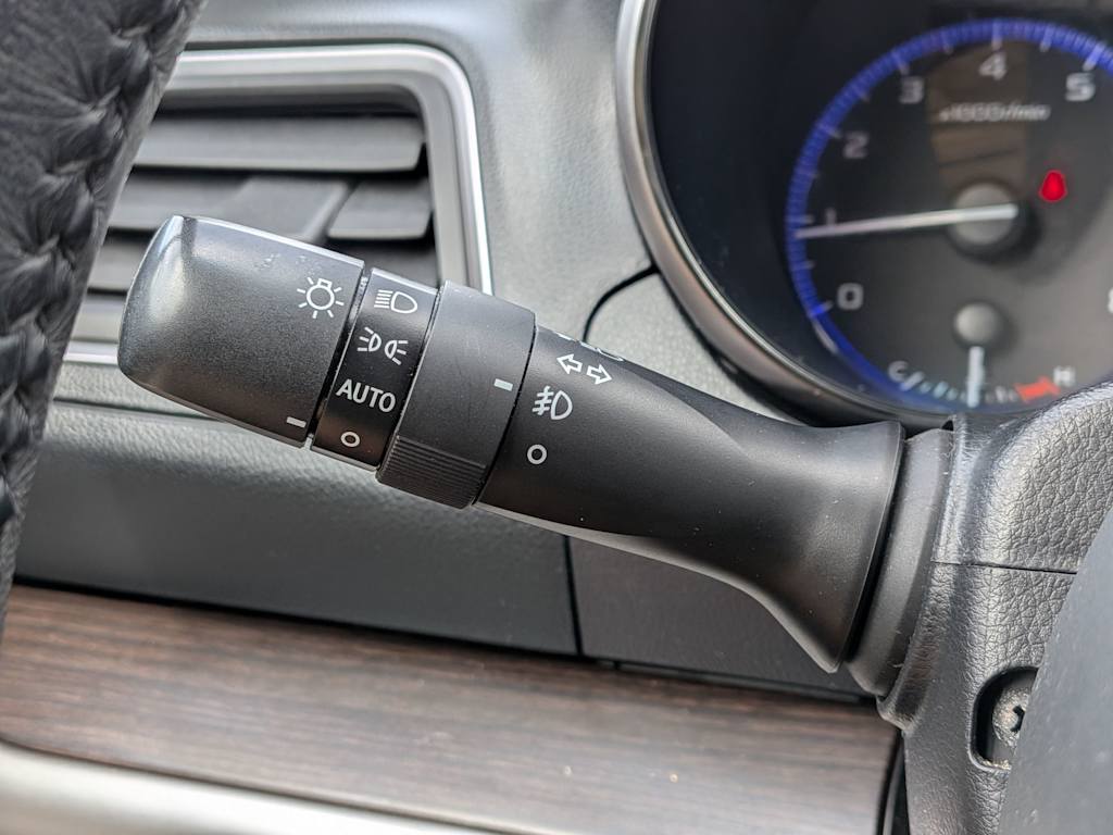 Thumbnail: 2015 Subaru Legacy - 32
