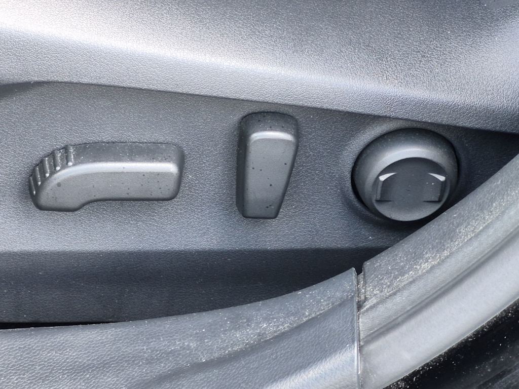 Thumbnail: 2020 Subaru Legacy - 27