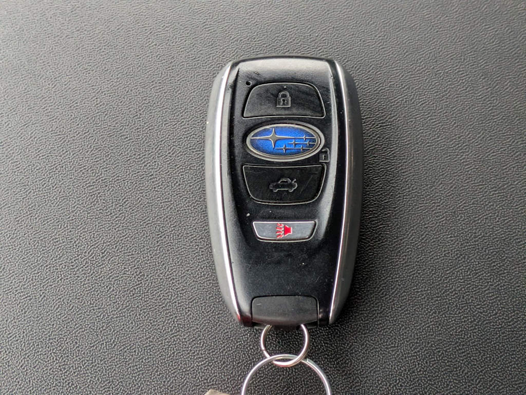 Thumbnail: 2017 Subaru Outback - 18