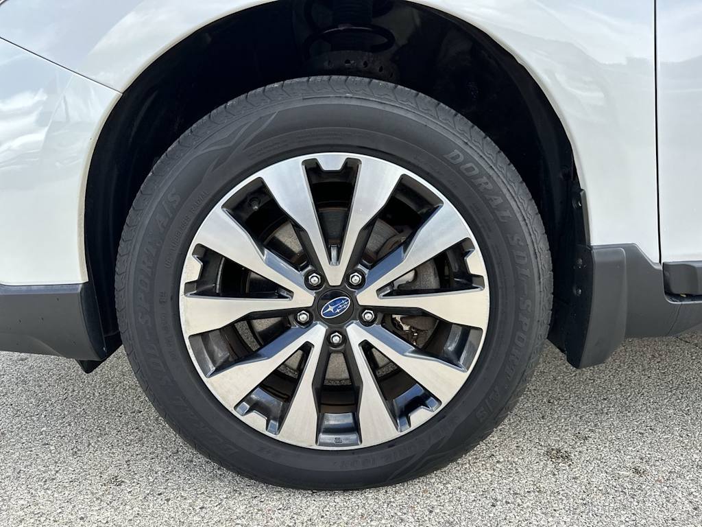 2016 Subaru Outback Limited 8