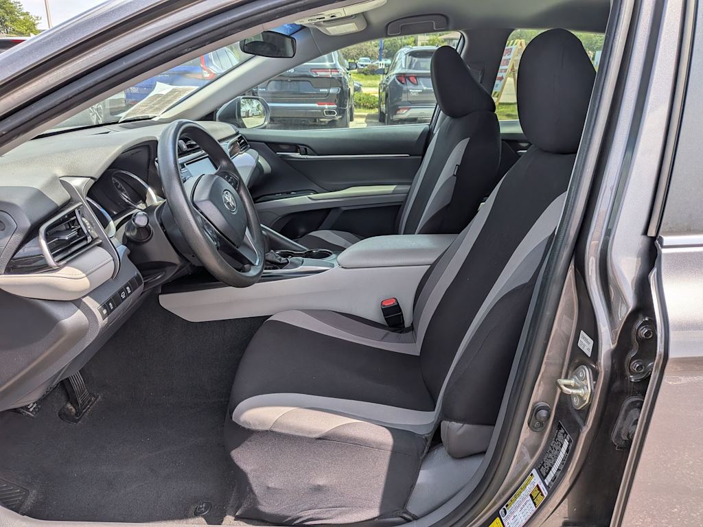 Thumbnail: 2020 Toyota Camry - 9
