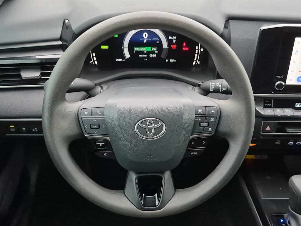 Thumbnail: 2025 Toyota Camry - 13