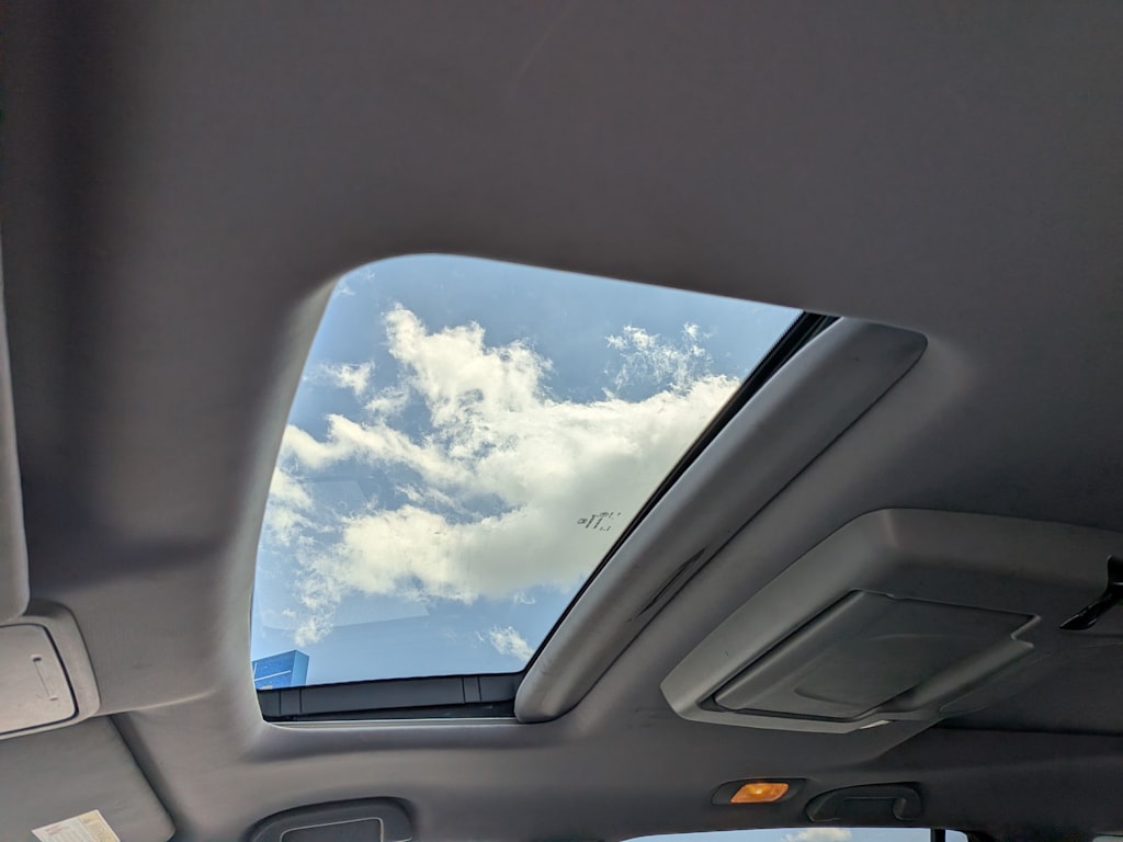Thumbnail: 2020 Honda Pilot - 17