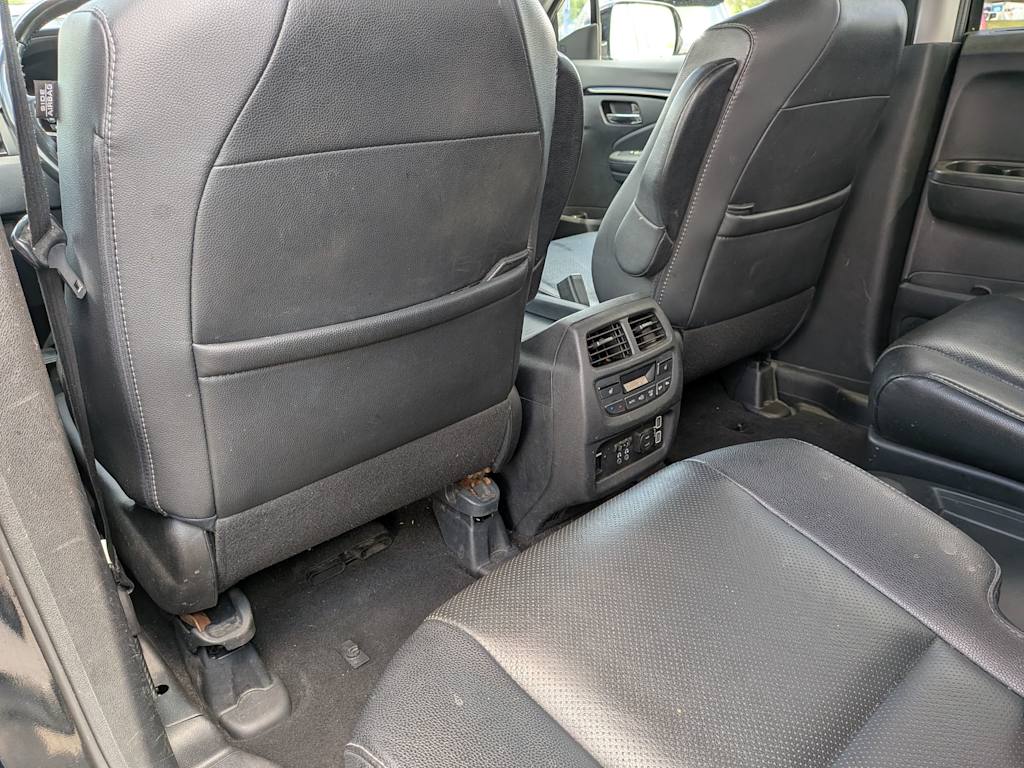 Thumbnail: 2020 Honda Pilot - 10