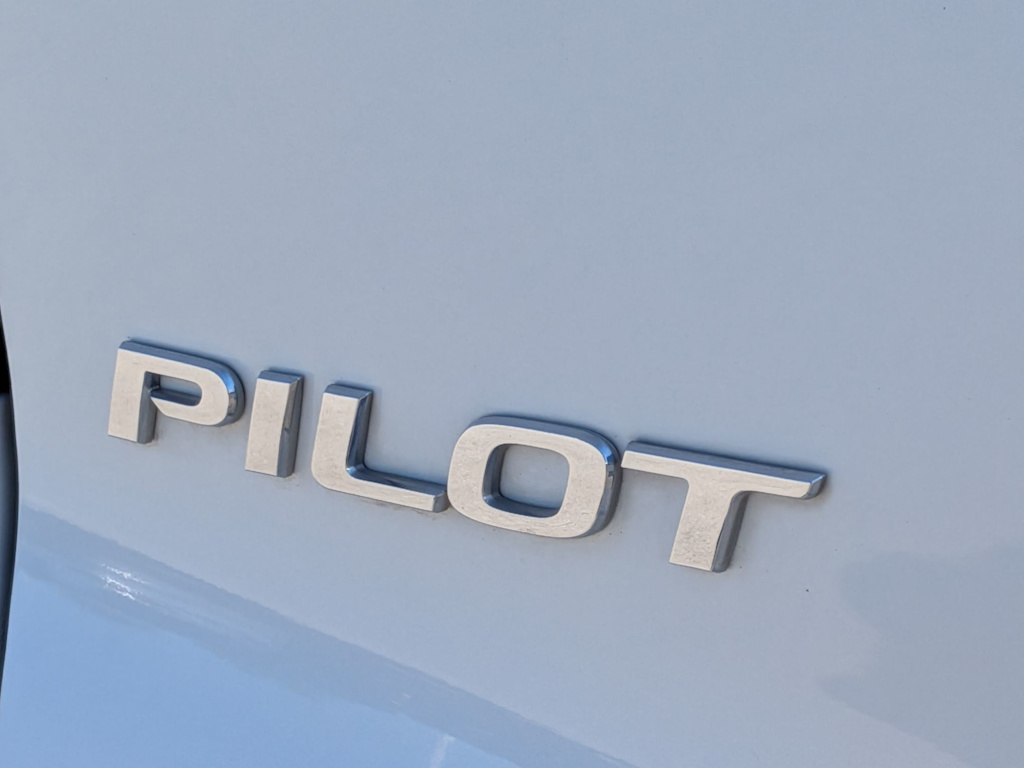 Thumbnail: 2020 Honda Pilot - 6