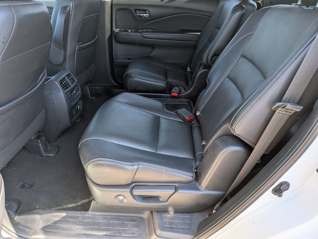 Thumbnail: 2020 Honda Pilot - 29