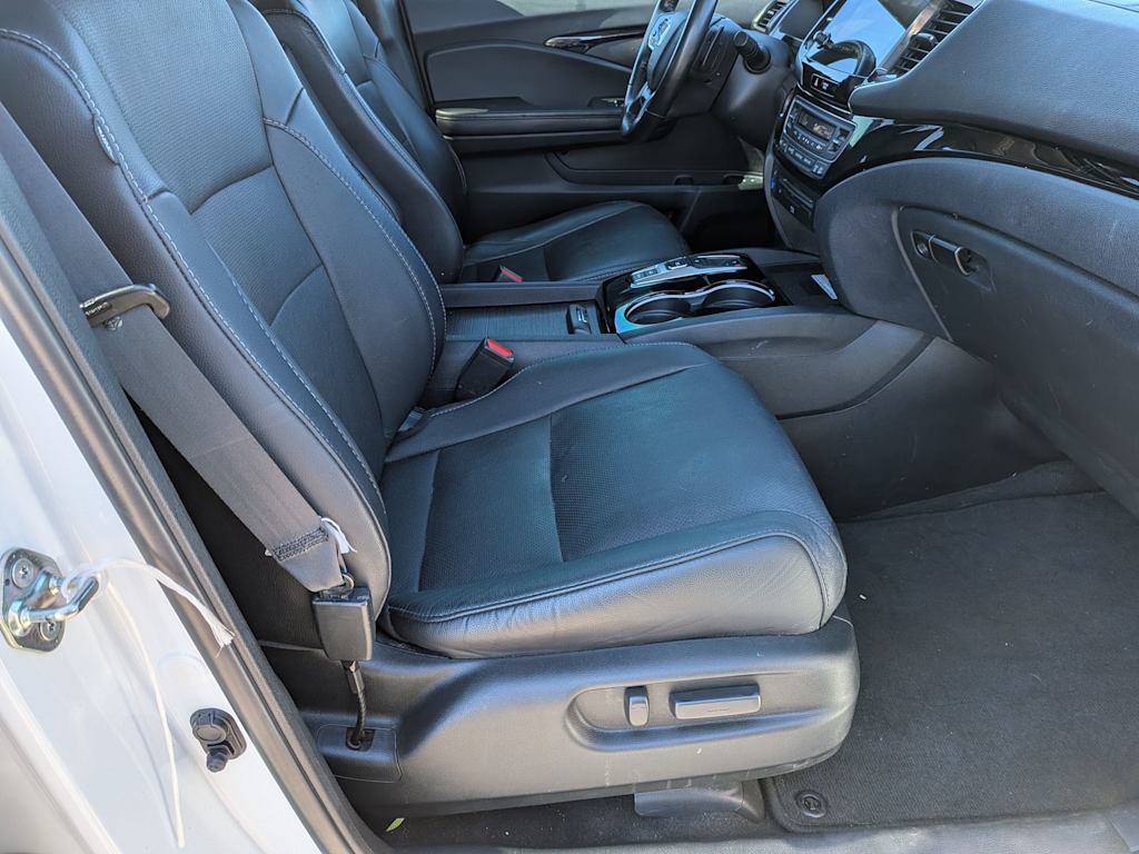 Thumbnail: 2020 Honda Pilot - 10