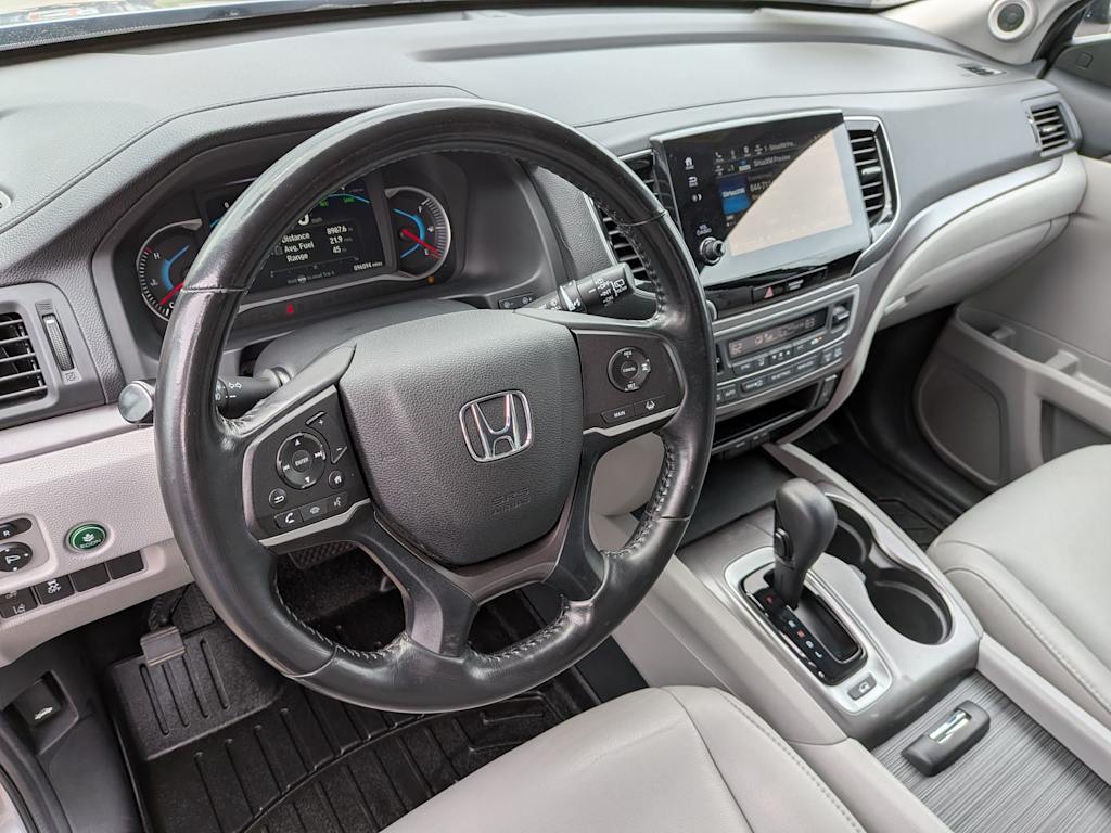 Thumbnail: 2019 Honda Pilot - 2
