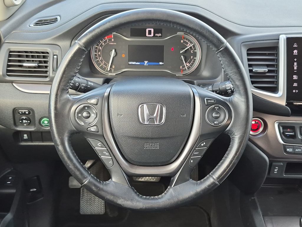 Thumbnail: 2017 Honda Pilot - 13