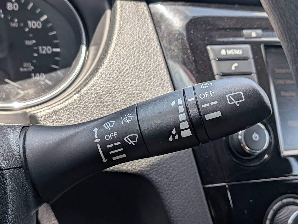 Thumbnail: 2018 Nissan Rogue - 29