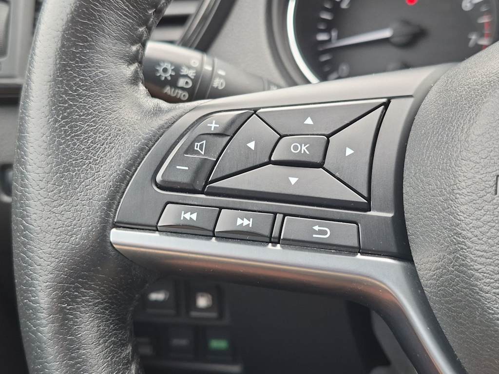 Thumbnail: 2019 Nissan Rogue - 31