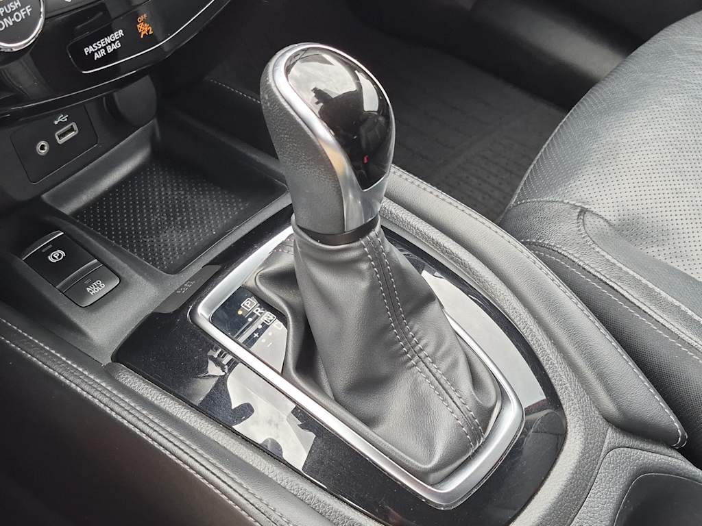 Thumbnail: 2019 Nissan Rogue - 36