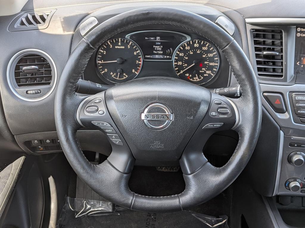 Thumbnail: 2018 Nissan Pathfinder - 13