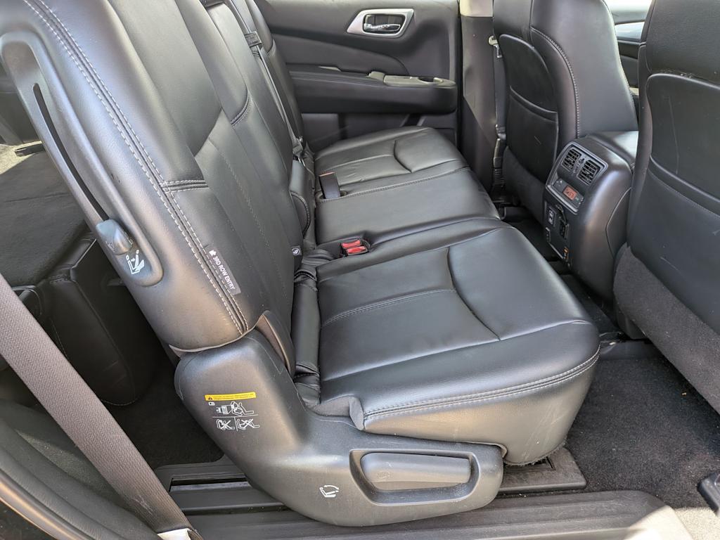Thumbnail: 2018 Nissan Pathfinder - 27