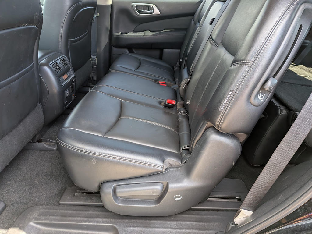 Thumbnail: 2018 Nissan Pathfinder - 26