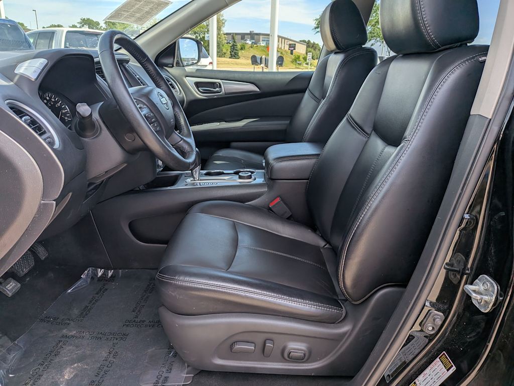 Thumbnail: 2018 Nissan Pathfinder - 10