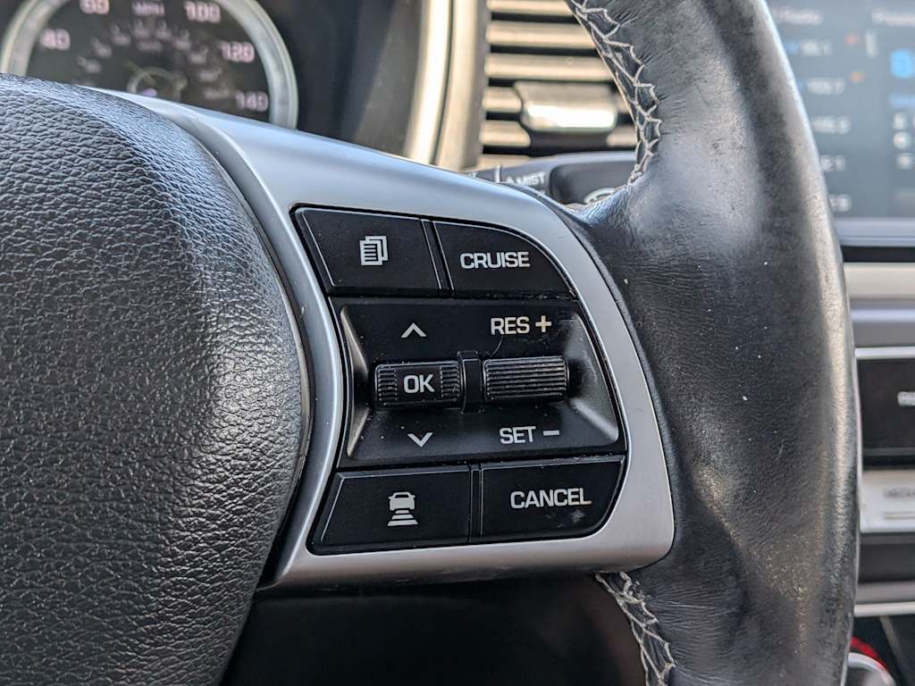 Thumbnail: 2018 Hyundai Sonata - 30
