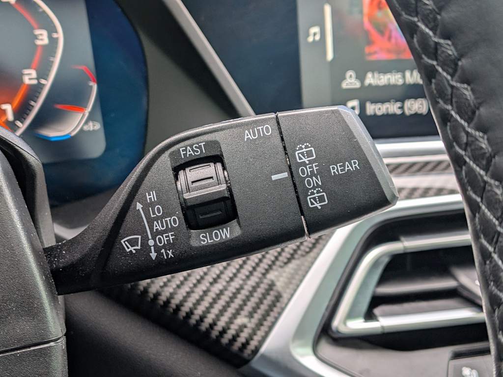 Thumbnail: 2023 BMW X5 - 31