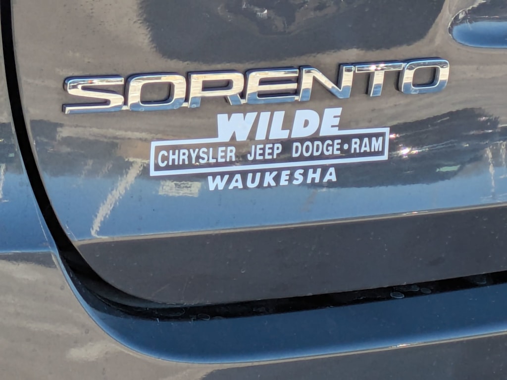 Thumbnail: 2016 Kia Sorento - 25