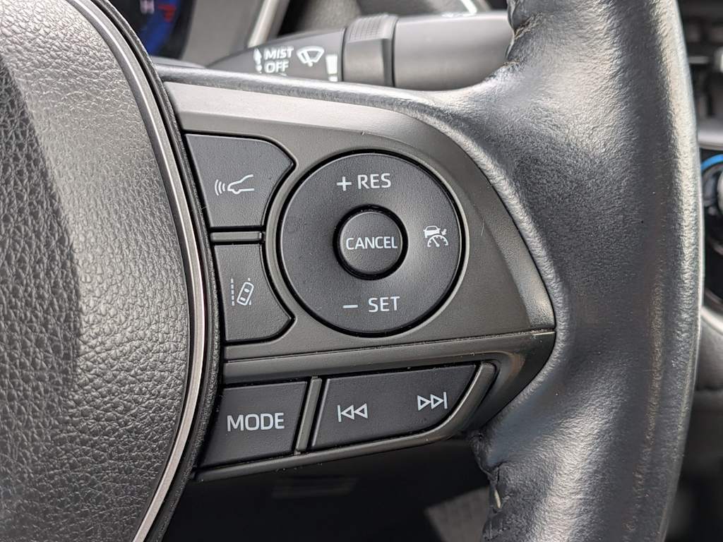 Thumbnail: 2020 Toyota Corolla - 31