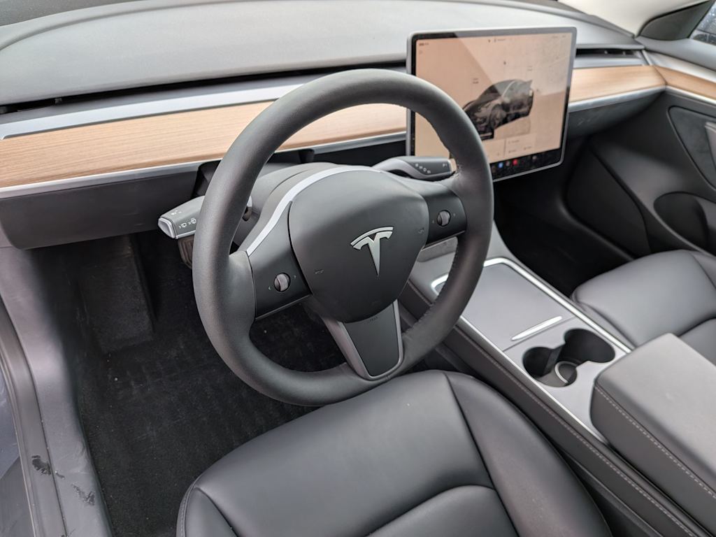 Thumbnail: 2023 Tesla Model 3 - 2