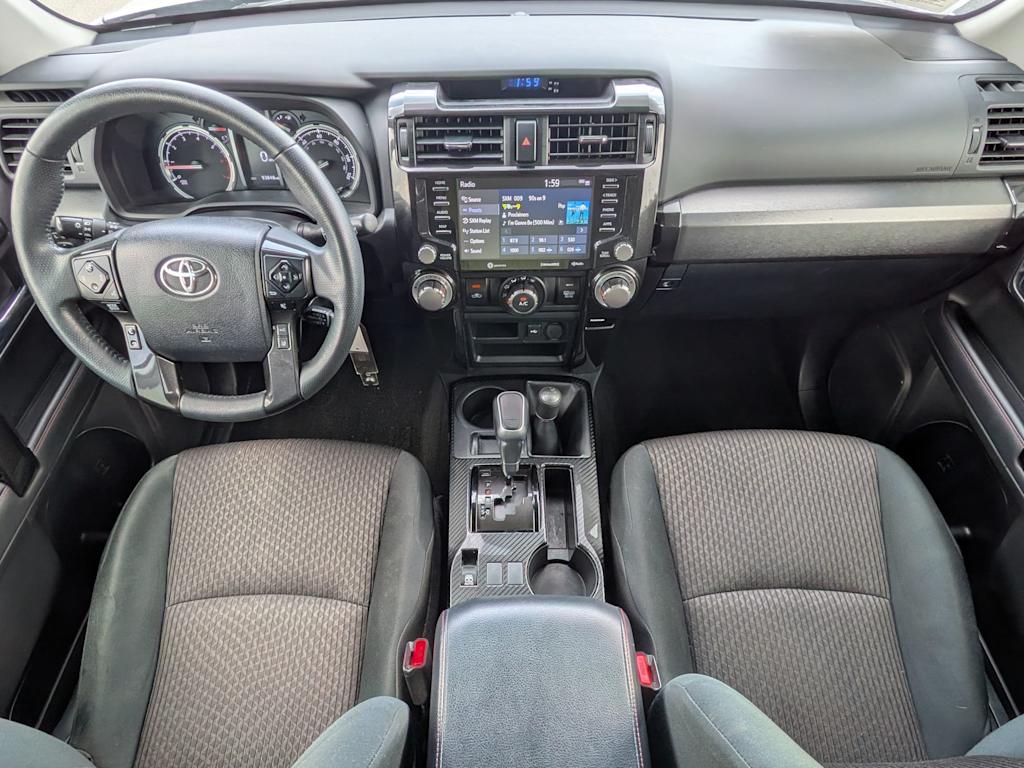 Thumbnail: 2020 Toyota 4Runner - 12