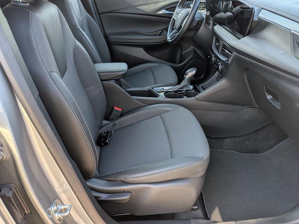 Thumbnail: 2025 Buick Encore GX - 10