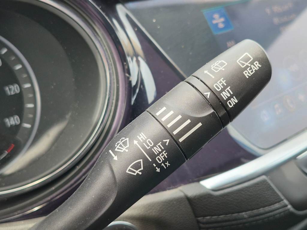 Thumbnail: 2020 Buick Encore GX - 16