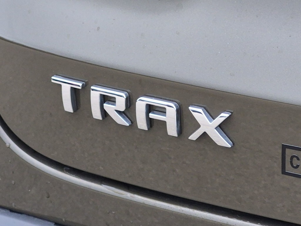 Thumbnail: 2024 Chevrolet Trax - 7