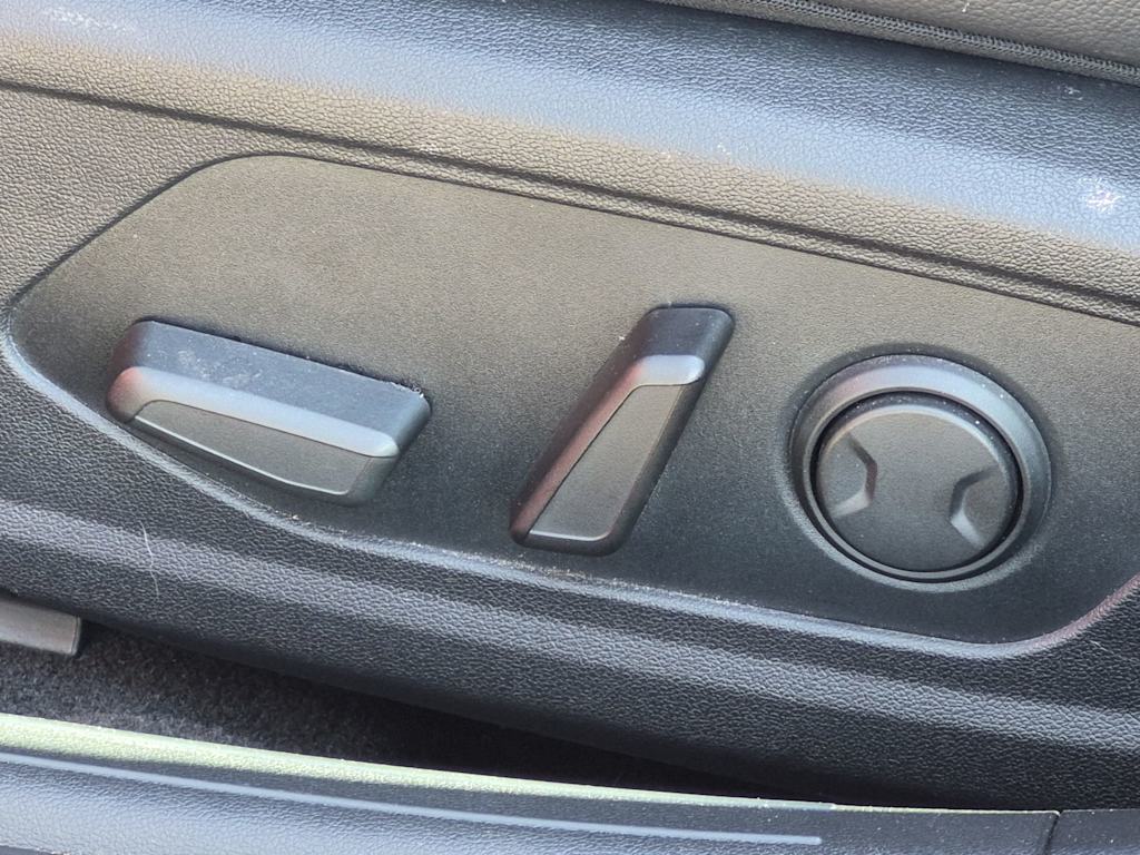 Thumbnail: 2021 Hyundai Elantra - 26