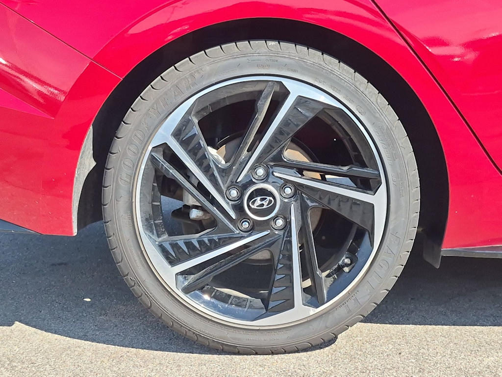Thumbnail: 2021 Hyundai Elantra - 7