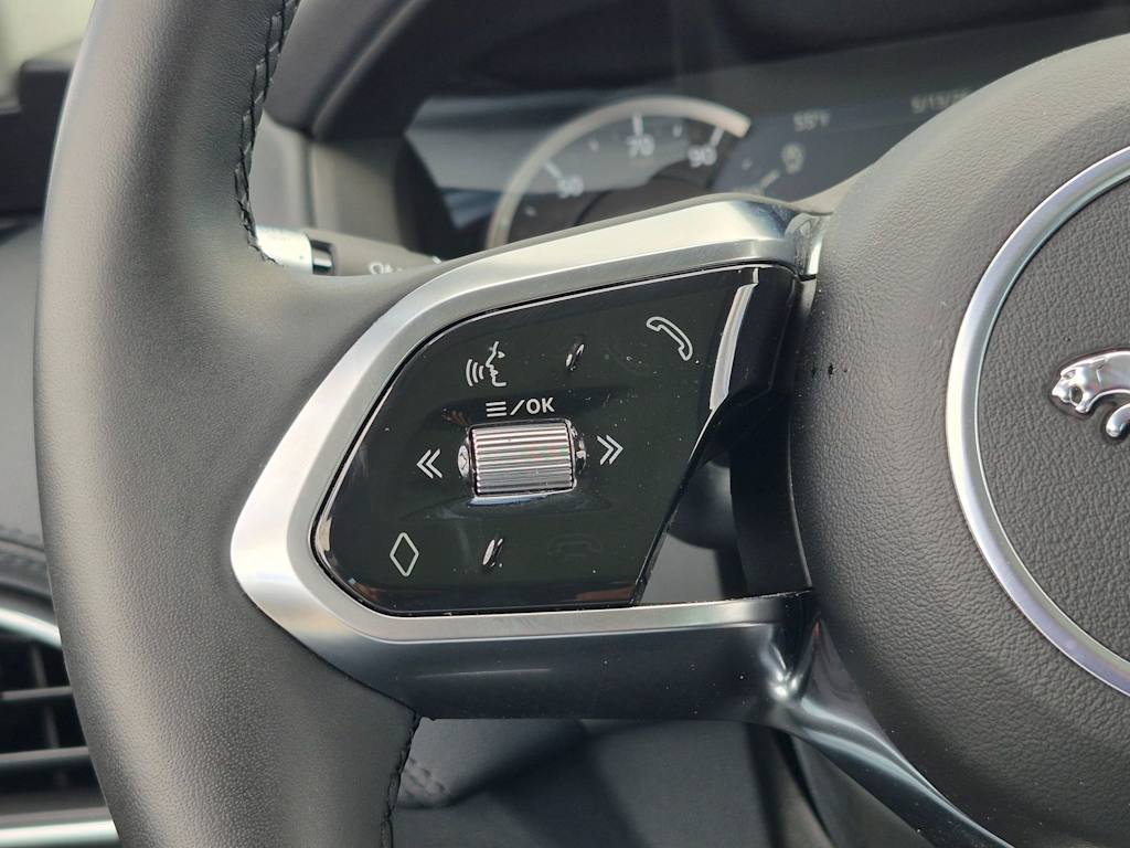 Thumbnail: 2020 Jaguar XE - 29