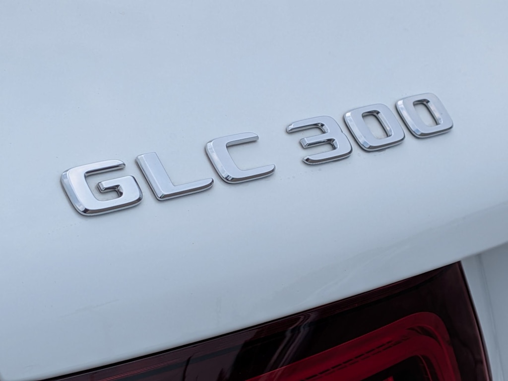 Thumbnail: 2021 Mercedes-Benz GLC - 7