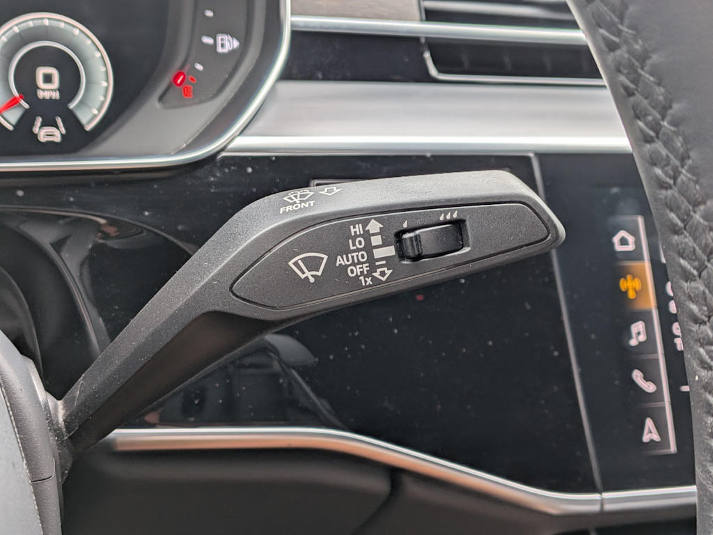 Thumbnail: 2021 Audi A8 - 15