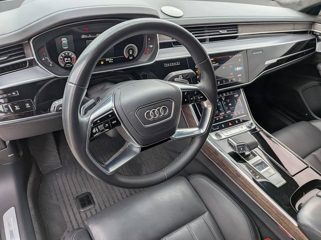 Thumbnail: 2021 Audi A8 - 2