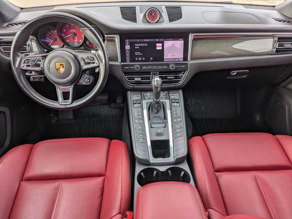 Thumbnail: 2021 Porsche Macan - 8