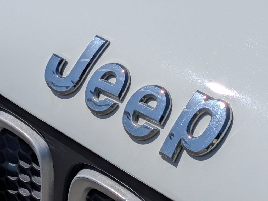 Thumbnail: 2017 Jeep Renegade - 25
