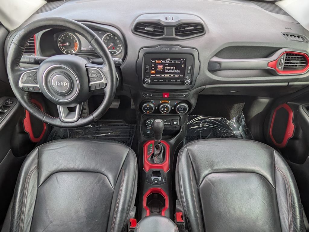 Thumbnail: 2016 Jeep Renegade - 9