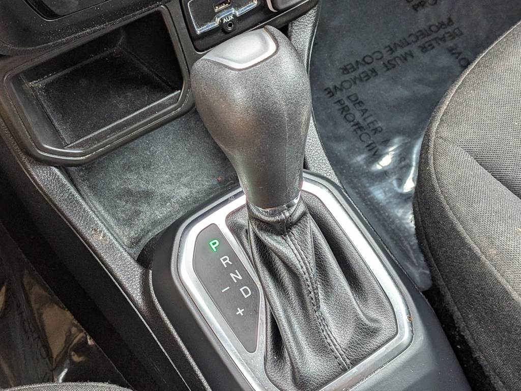 Thumbnail: 2020 Jeep Renegade - 14