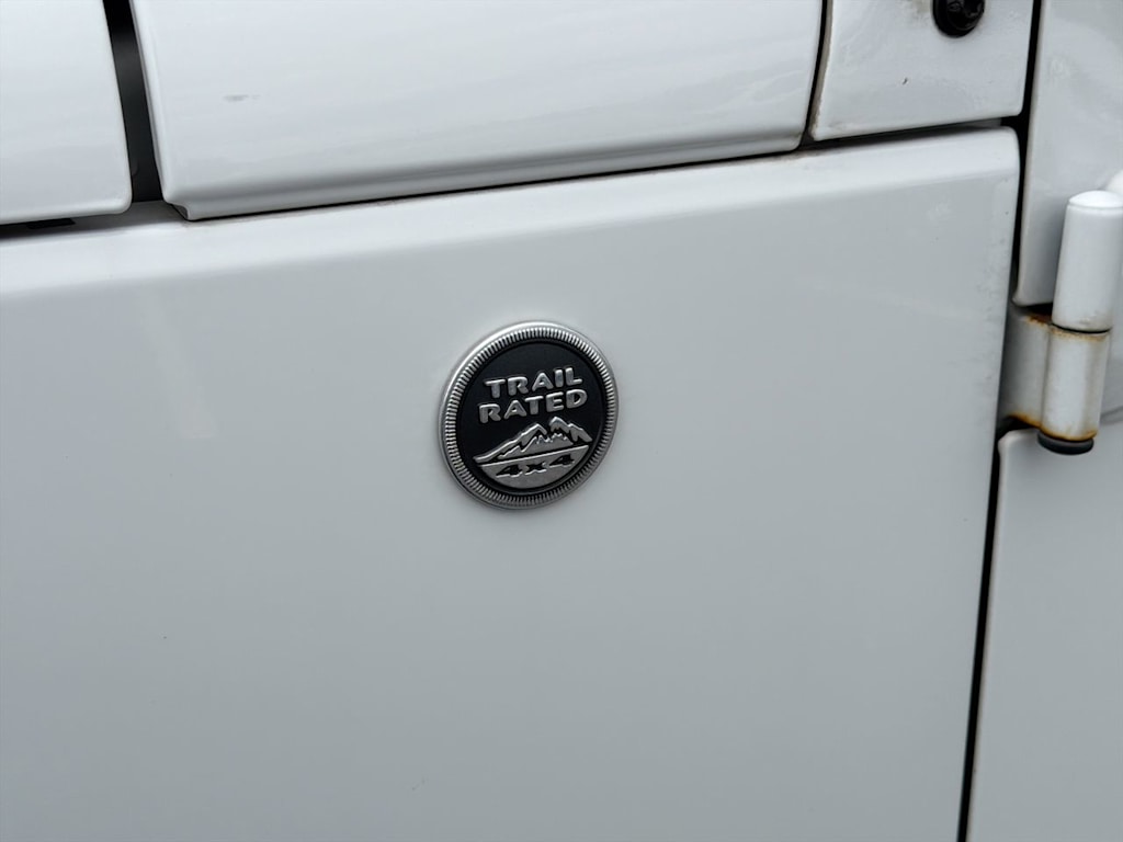 Thumbnail: 2017 Jeep Wrangler - 26